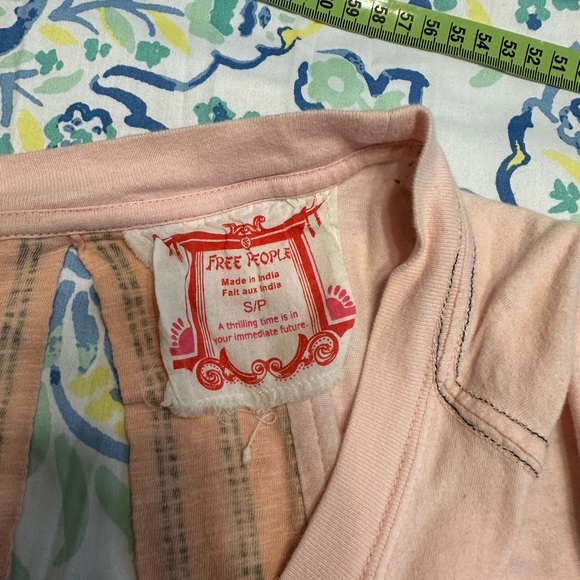 Ladies Free People sleeveless top - Picture 3 of 5